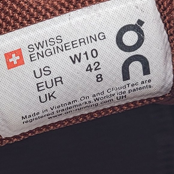 On Cloud Dip Womens 10 Athletic Running Shoes Low Top Reddish Comfort - Picture 9 of 12